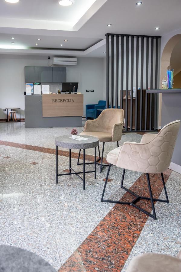 Garni Mb Hotel